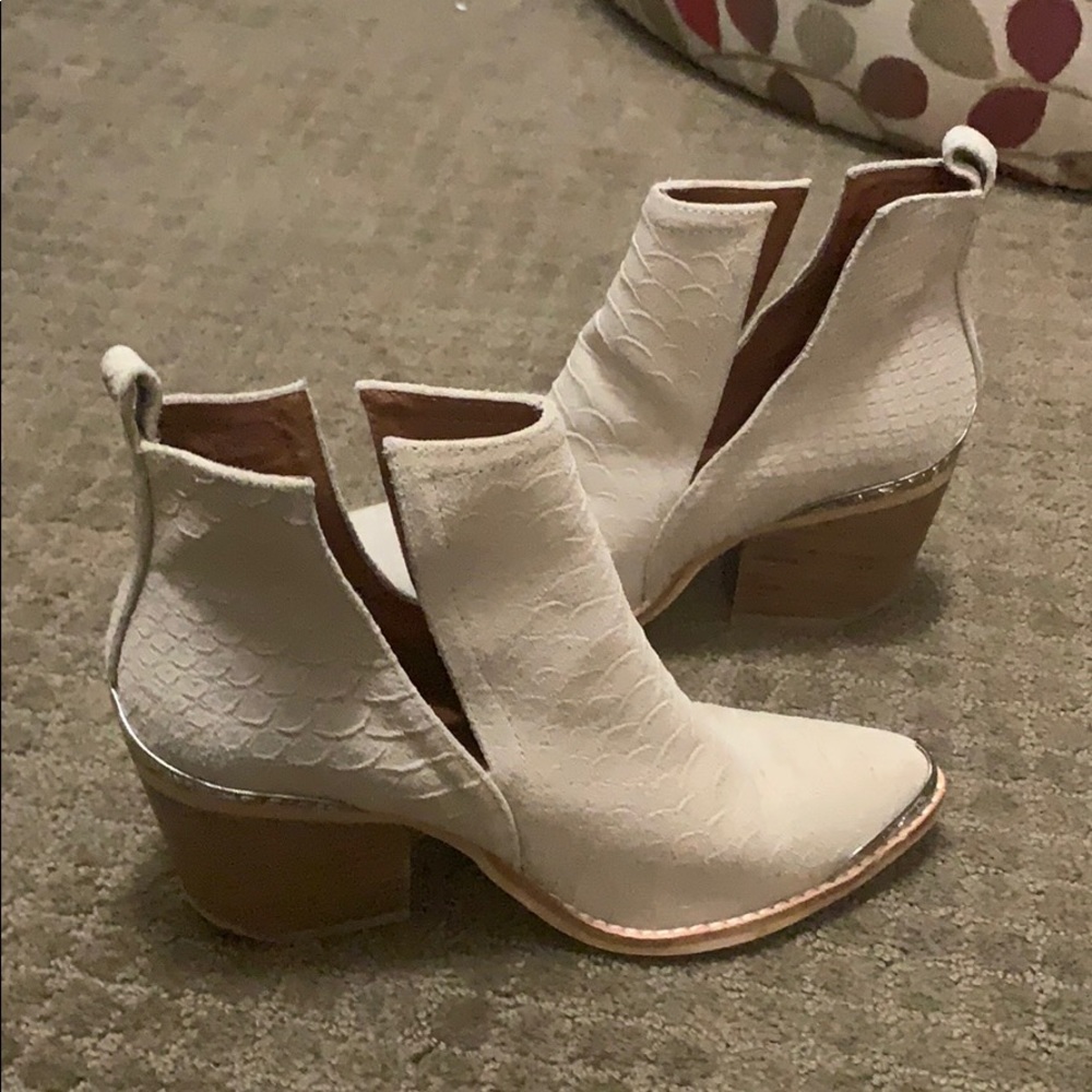 Catherine Malandrino half boots cowboy style